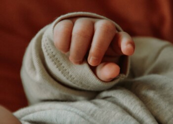 Niña eldoradense viajará a Santiago del Estero bajo la guarda de su abuela materna