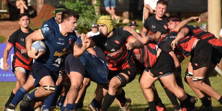 VITAL EN EL SCRUM. El “Melli” Santiago Horrisberger es el octavo de CAPRI.