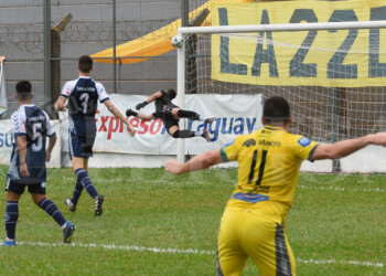 La fiesta fue completa para Crucero del Norte