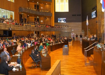 Diputados brindarían acuerdo para designar jueces, defensora y vocal