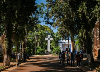 Horario extendido en el Cementerio Municipal de Posadas
