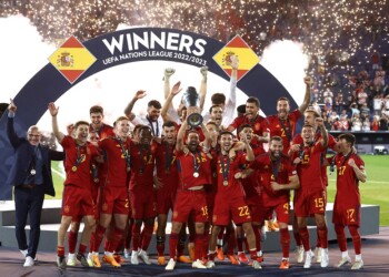 España sufrió y gritó campeón en la Liga de las Naciones