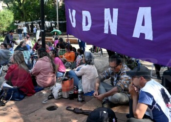 El FTEL seguirá con el acampe y convocó a otro paro de 96  horas