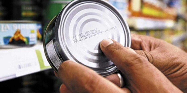 INOCUIDAD. El especialista recordó que por fuera de la fecha de vencimientos las empresas elaboradoras no se hacen cargo de los efectos.