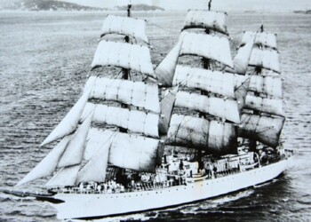 A 62 años del primer viaje de instrucción de la fragata ARA Libertad