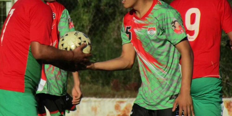 CARA A CARA. Garupá y Corpus se vuelven a ver tras el 1-1 de la primera ronda.