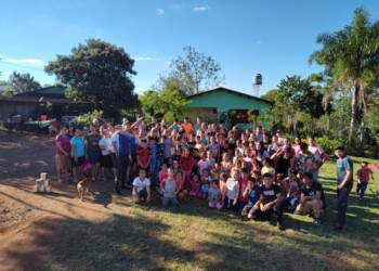Jóvenes unidos por la solidaridad