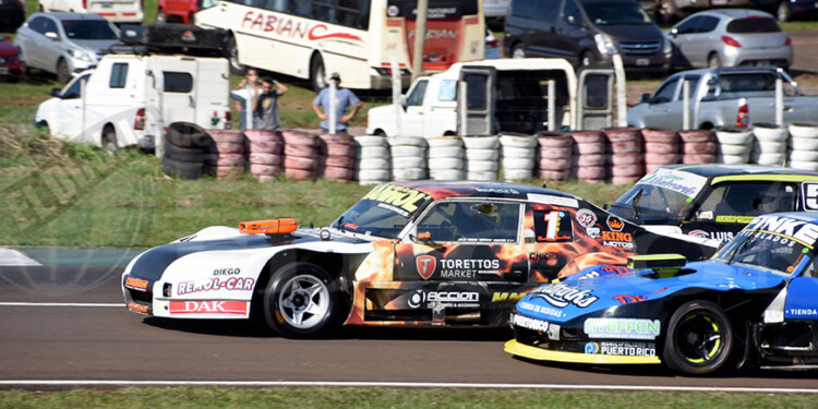 TRIUNFO HEREDADO. Benítez, en plena aceleración. El correntino fue segundo en pista, pero tras la técnica se transformó en uno de los ganadores.