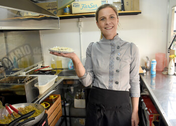 Una familia de productores crea deliciosas recetas con té