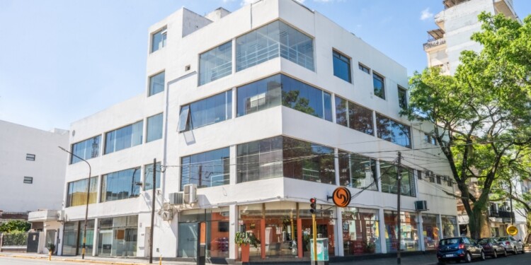 INNOVACIÓN Y CRECIMIENTO. La UGD suma formación de posgrado con la coordinación de Carlos Pérez Rasetti.