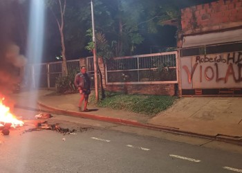 Buscan a un empleado de comercio por abusar de una niña de 12 años