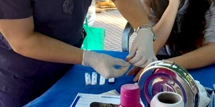 LOS ANÁLISIS. El servicio de laboratorio está destinado a empleados municipales y personas que no cuentan con una obra social o prepaga.