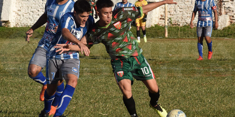 PELEA. El Verdirrojo intentará una victoria en casa para alcanzar al Eléctrico.