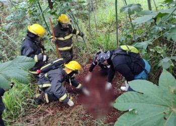 Apareció muerta y enterrada la mujer a la que buscaban en Andresito