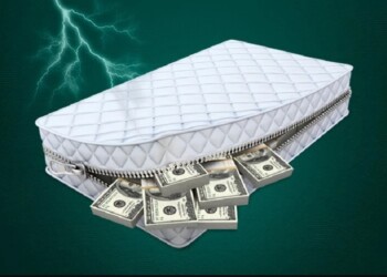 Dólar bajo el colchón: en el mundo es mal negocio, pero en Argentina es rentable