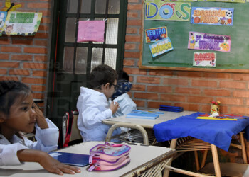 Proponen todas las escuelas de la provincia cuenten con cooperadoras con personería jurídica