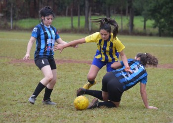 Liga Obereña: Las Decanas en lo más alto de la tabla