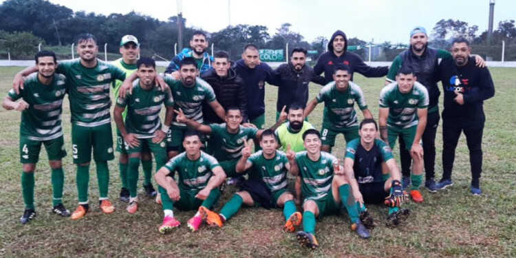 PUNTERO. Luz y Fuerza de Iguazú volvió a ganar y es el equipo que más puntos sumó (16) en lo que va del certamen. (Foto: Iguazú Deportes).