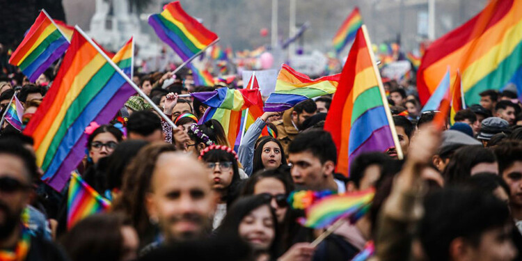 ORGULLO. Misiones tendrá charlas y festivales con la temática diversidad.