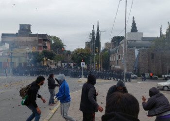 En medio de un clima de violencia, se juró la reforma de la Carta Magna en Jujuy