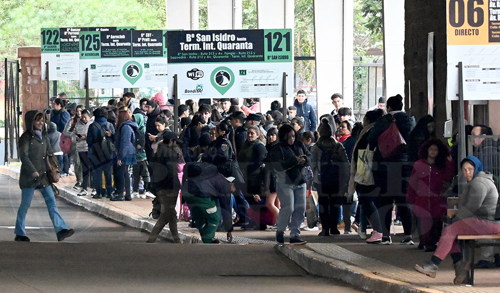 Colectivos: convocan a una marcha en Posadas contra el boletazo y en reclamo de mejoras