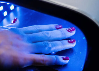 Cabinas de rayos UV: “Hay que huir de las casas que ofrecen el servicio cada 15 días”