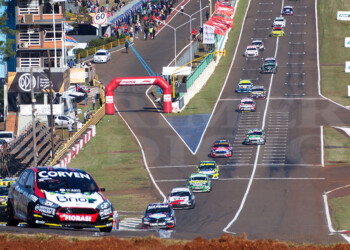 TN: en un cierre a pleno sol, festejaron Urcera y Ortega en Posadas