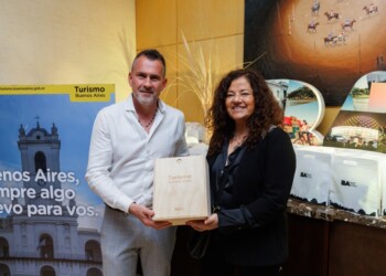 La Ciudad de Buenos Aires mostró sus atractivos turísticos en Puerto Iguazú