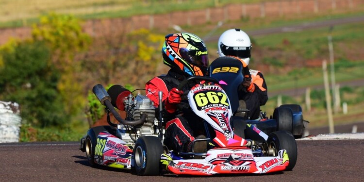 ROMPIÓ EL RELOJ. Da Silva se quedó con la pole en la categoría más potente (Gentileza D.Rektor/Prensa FeMAD)