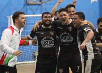 Futsal: Los Vascos y Metrópolis dieron el golpe