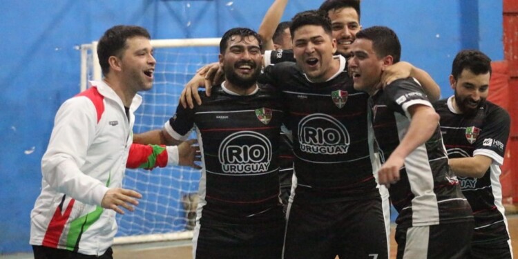 UNA MÁS. Los Vascos, que perdió en la final del Clausura, otra vez a la final (Gentileza Solo Futsal)
