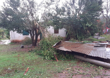 La tormenta dañó algunas viviendas en Colonia Victoria 