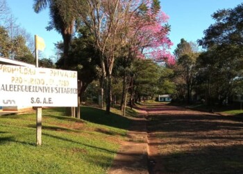 Este año no se renovó la beca de albergue a unos 20 estudiantes de la UNaM