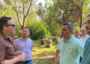 Obras de Andrés Paredes lucen en el Parque Temático de La Cruz de Santa Ana