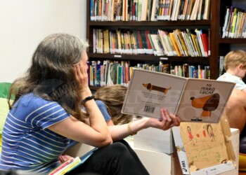 Arrancó el receso a pura narración  en la Biblioteca Popular de Posadas