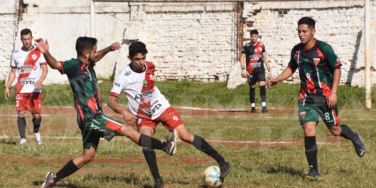 PARIDAD. En el tiempo regular ni Brown ni River se pudieron imponer.
