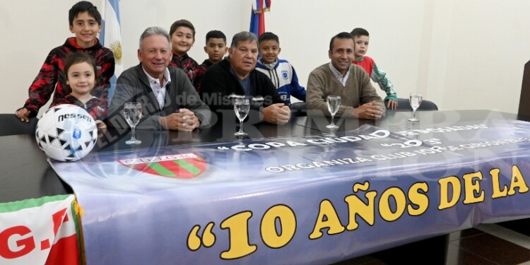 TRADICIÓN. El campeonato organizado por el Club Brown gana todos los años más adeptos. Arranca el martes.