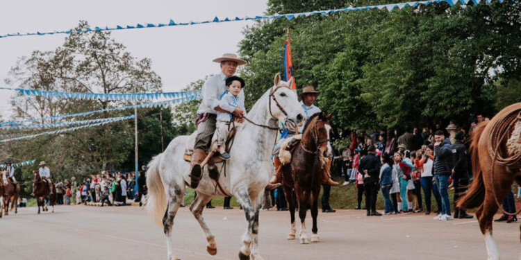 Misiones celebró el Día de la Independencia en el acto central en San Javier