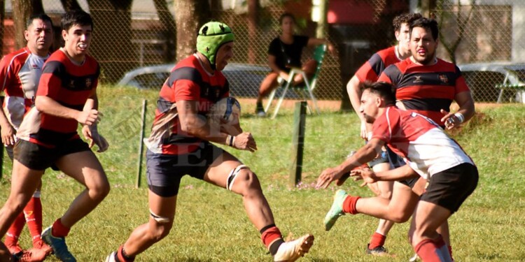 PASO ADELANTE. Centro hizo un gran campeonato y buscará meterse en la definición del Regional de Ascenso.