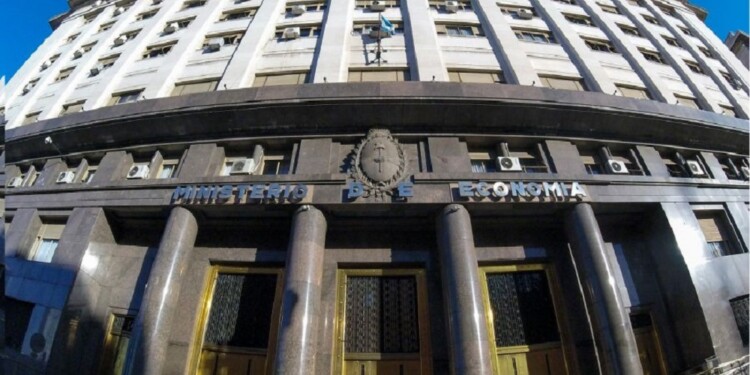 DEUDA. El lunes 31 de julio y el 1 de agosto vencen casi US$ 3.500 millones.