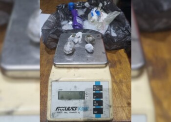 Intentó ingresar a la cárcel droga escondida en una botella de shampoo
