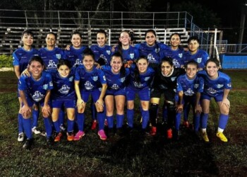 Fútbol Liga de Eldorado: Sportivo y UCDE son los finalistas en la rama femenina