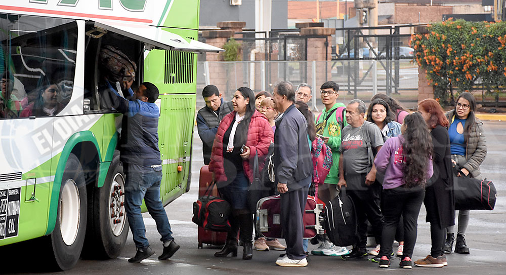 Autorizaron suba del 10% en media distancia y las empresas la consideran “vergonzosa”