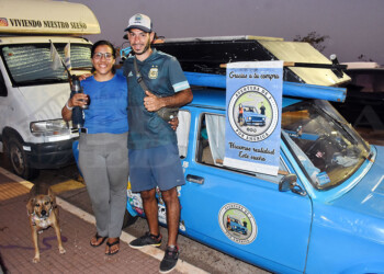 Llevan dos años recorriendo Latinoamérica en un Fiat 128