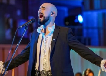 Abel Pintos lanzó el álbum “Alta en el cielo”