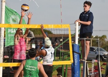 Vóleibol de Playa: los misioneros coparon el podio