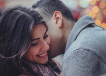 Hoy es el Día Internacional del Beso Robado