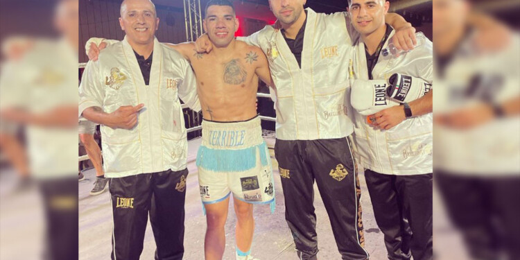 HAY EQUIPO. El misionero junto a su equipo, tras la victoria en Lloret de Mar. (Foto: Instagram)