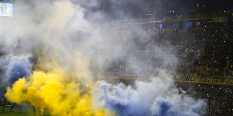 La Bombonera ya late con Cavani