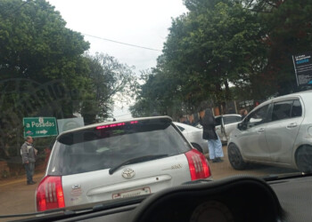 Corte y caos en Encarnación por la prohibición de filas sobre el puente